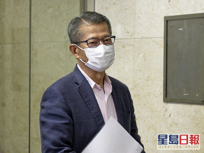 財政司長陳茂波認為會為本港經濟前景帶來不明朗因素。資料圖片