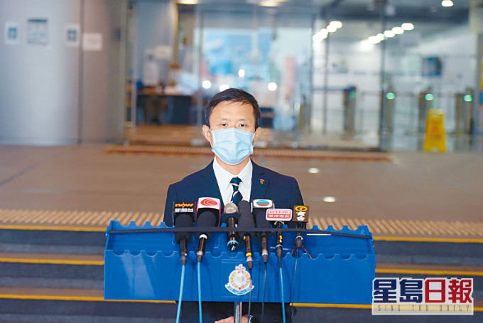■署理警司馮培基講述有市民涉以虛假身分申領福利情況。