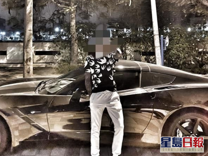 唐男出入又以跑車代步。網圖