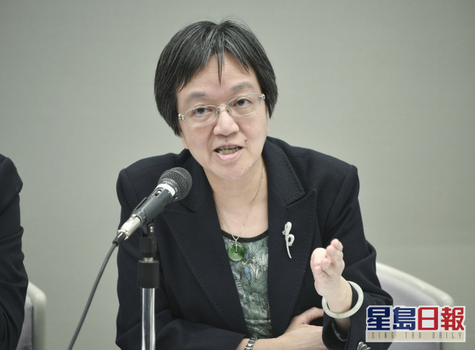 教育局副秘書長康陳翠華。資料圖片