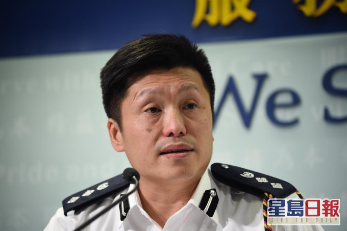 谢振中感谢前线警员。资料图片