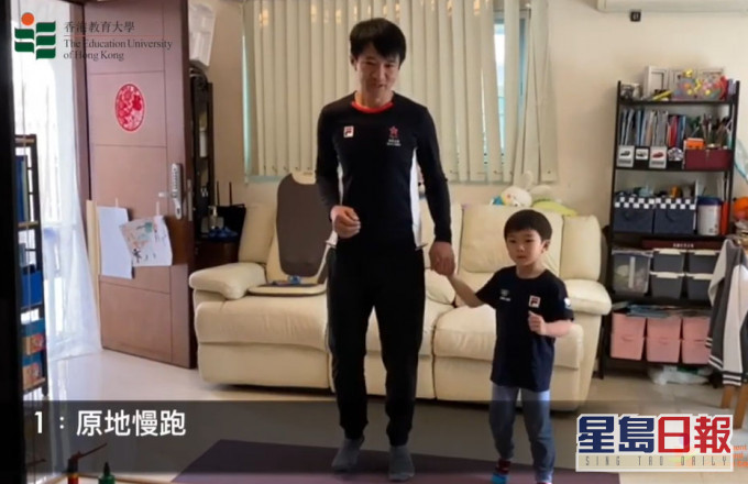 黃金寶與仔仔跳健體操。 HKPEA影片截圖