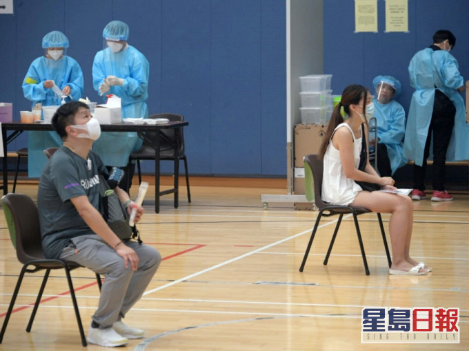 截至今午5時半,有逾112萬人登記計畫,另有超過100萬人完成採樣。