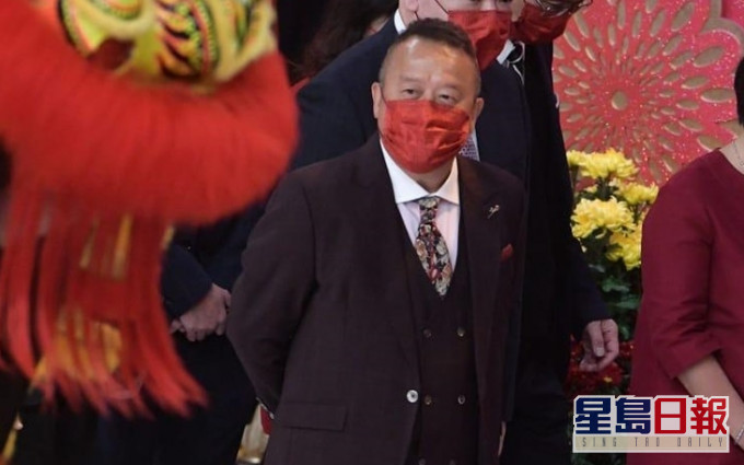 早前已有報道曾志偉主力重修同環球、華納和Sony唱片公司的關係。