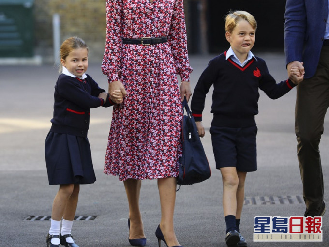 乔治小王子与夏洛特都要因疫情留在家自学。AP资料图片