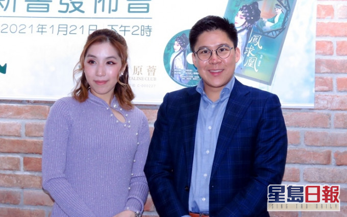 謝曉瑩感謝霍啟剛在宣傳和精神上大力支持。