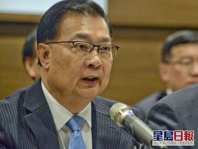 全國人大常委譚耀宗估計,因疫情而延期的「兩會」或於一至兩個月內復會。資料圖片