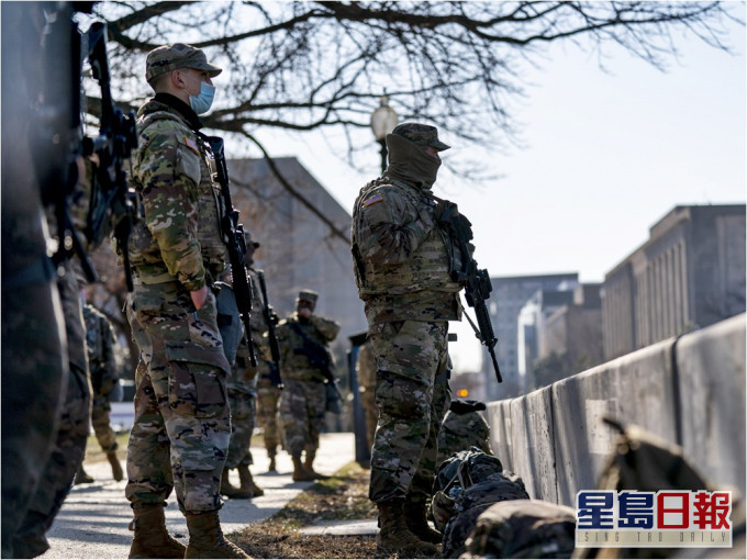 国防部指极右组织和白人至上极端主义者积极渗透及在军中招揽成员。AP资料图片