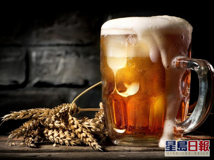 內地網傳員工多年「啤酒桶尿尿」售出。(網圖/示意圖)