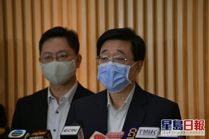 李家超指，本港已經進入全面落實準備通關的階段，包括會推出香港健康碼。