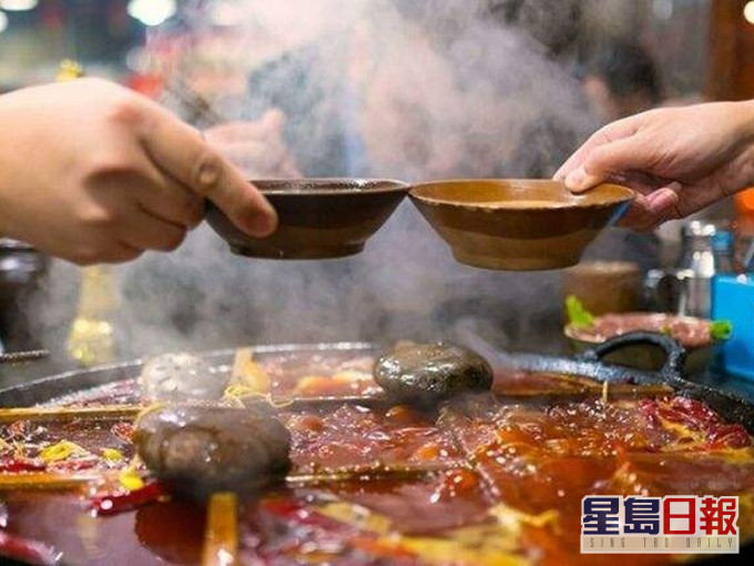 澳洲7名中国留学生打边炉,违隔离令每人遭重罚近八千元。(示意图)