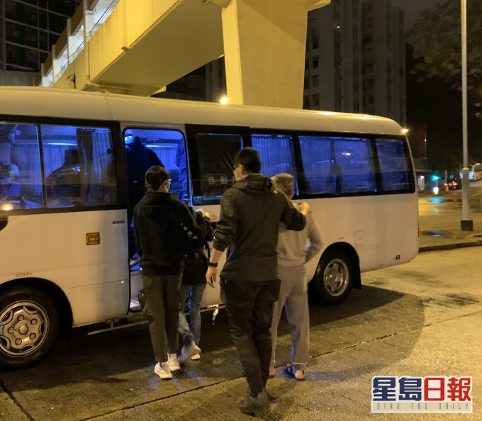 警方拘捕3名男女。警方提供