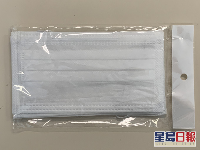 散装口罩来历不明,缺乏基本产品说明,安全成疑。