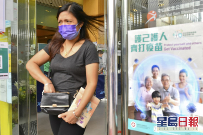 至今約74萬名市民已接種新冠疫苗,當中38萬人已完成兩劑接種。