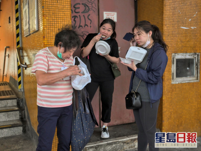 调查指即弃塑胶餐具用量较去年增多,相信与实施堂食限制及其他抗疫措施有关。 资料图片