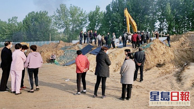 河南4男童工被埋窒息死亡。網圖