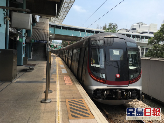 東鐵綫的12卡車會逐步更換為9卡車。港鐵圖片