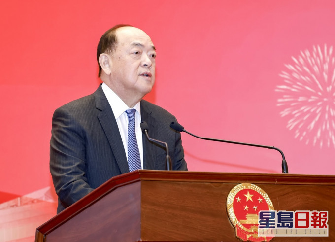 賀一誠就消費券計劃表達抱歉。澳門新聞局圖片