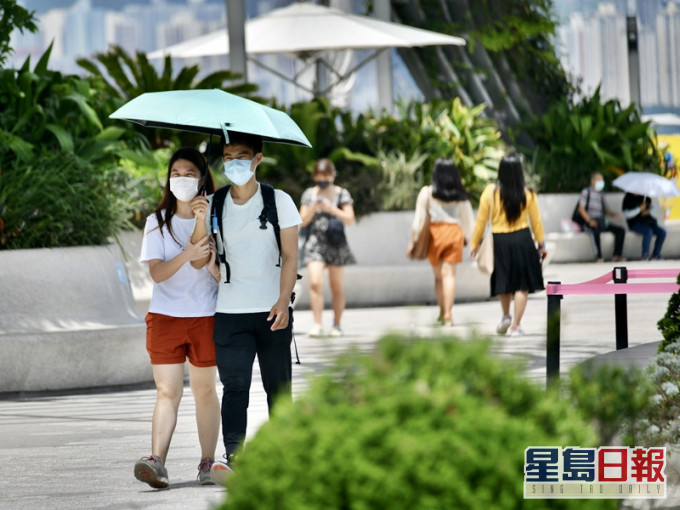 今年的夏天特別熱。資料圖片