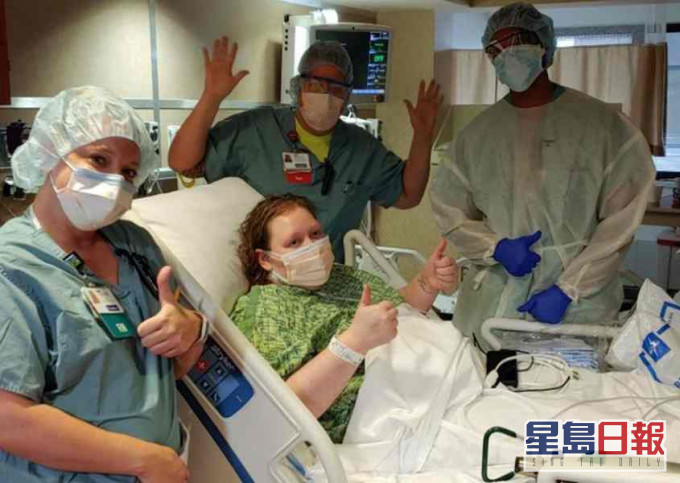 布隆貝格指治療期間有兩周時間要躺在床上。fb