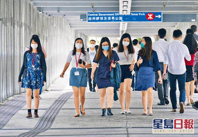 高级公务员协会促薪酬调整不少于通账(即2.8%)。 资料图片
