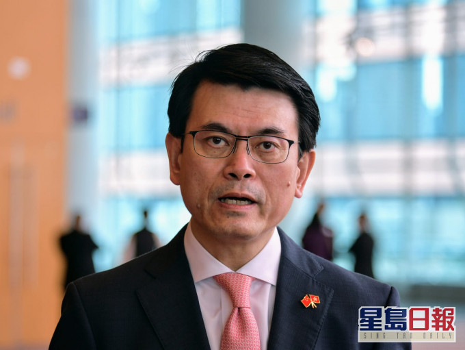邱騰華表示,全年經濟收縮在所難免。 資料圖片