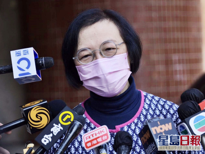 陳肇始表示,食環署會在「三無大廈」附近的公眾地方加強街道清潔或蟲鼠服務。