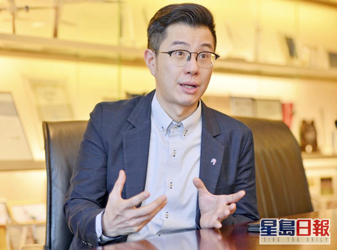 袁振寧指,收到不少顧客的查詢,但仍在觀望。資料圖片