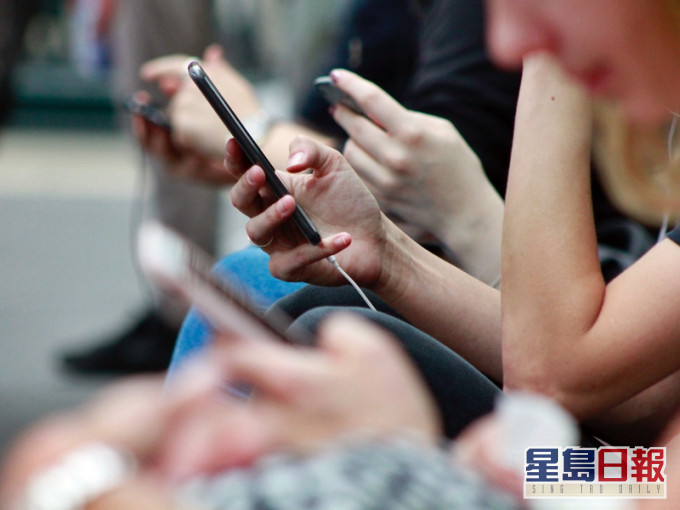 港女呼籲網民小心處理社交媒體的照片。unsplash圖片(示意圖)