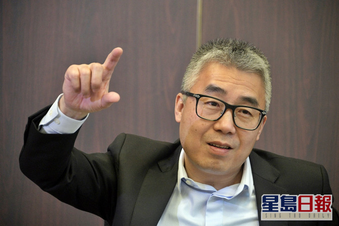 黎瑞刚在《星岛》的访问中力批无綫5大缺失。
