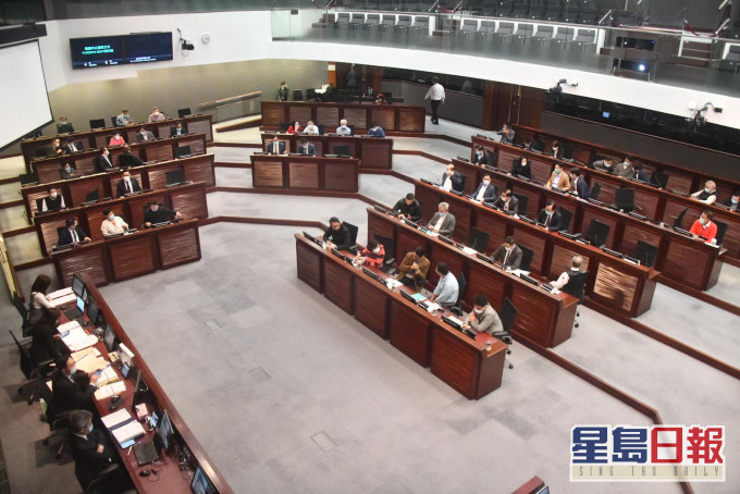 财委会。