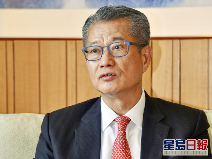 財政司司長陳茂波批評美國嚴重侵犯個人私隱和恫嚇。資料圖片