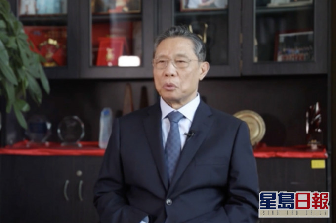 鍾南山接受《央視》專訪。網圖