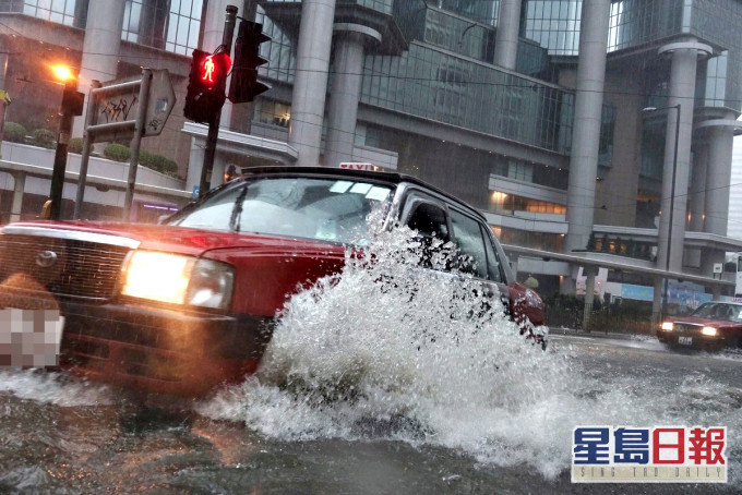 天文台首次將「顯著降雨概率」提升為中級。資料圖片