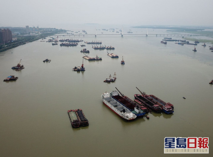 洞庭湖城陵磯水位持續上漲。新華社圖片