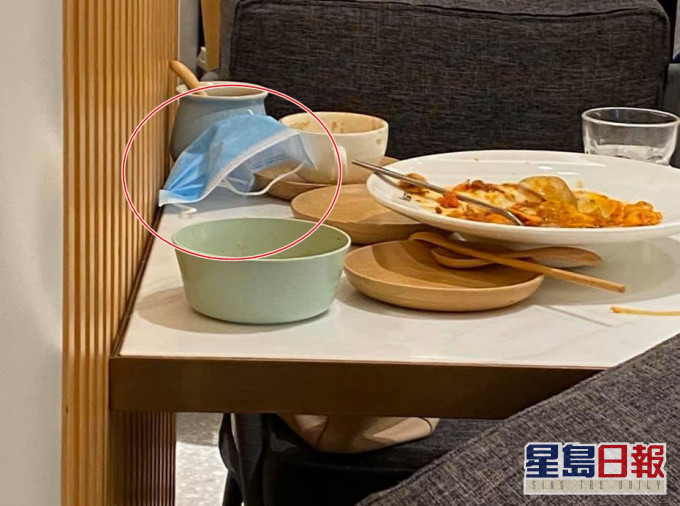 有食客将用过的口罩随意弃置在餐枱上离开。
将军澳街坊抗疫自救FB图