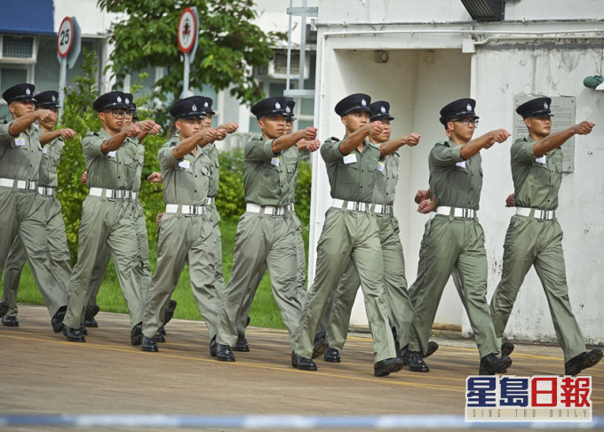 包括警隊在內5支紀律部隊首長證實，解放軍駐港部隊曾教授中式步操。資料圖片