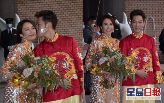 麥秋成親吻新娘子,湯怡手上超巨型龍鳳鈪太觸目了。