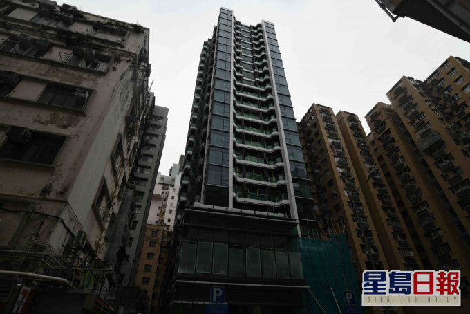 本木加推提價,折實每呎 24638元。