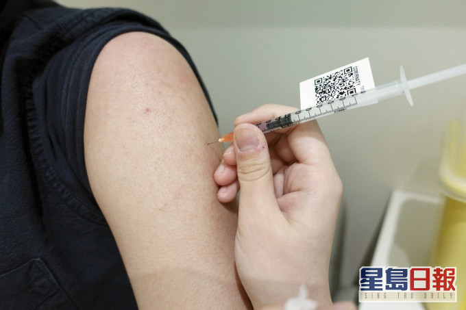 超過97萬名市民已經接種至少一劑疫苗。資料圖片
