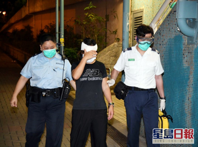 事件中至少7人受傷,10人被捕。