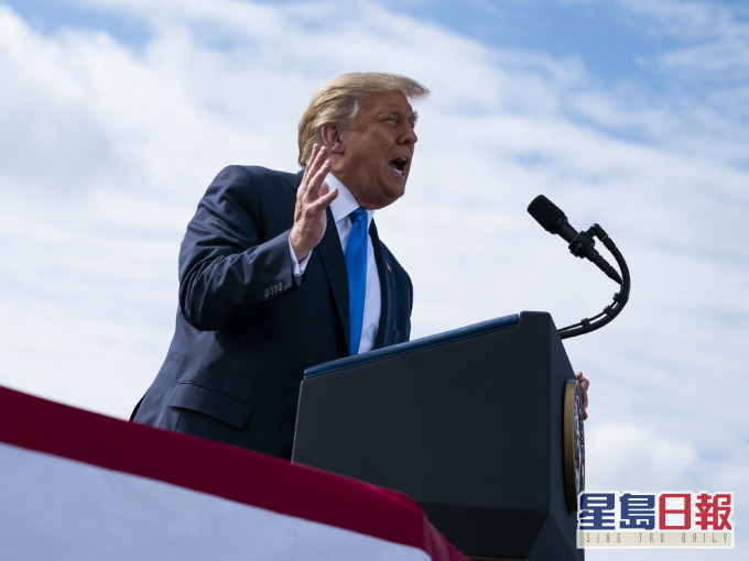 特朗普表示拜登若當選美國將落入中國手中。AP圖片