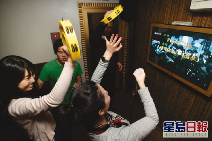 南韩卡拉OK。网图/示意图