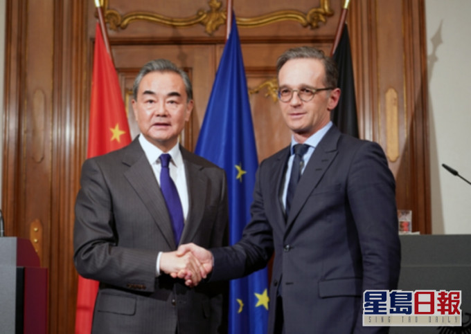 王毅與德國外長馬斯通電話。資料圖片