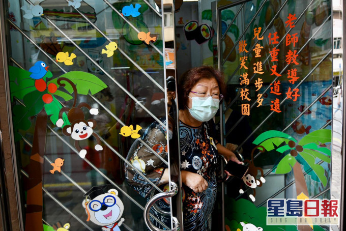 胡肖霞繼續否認虐兒指控。