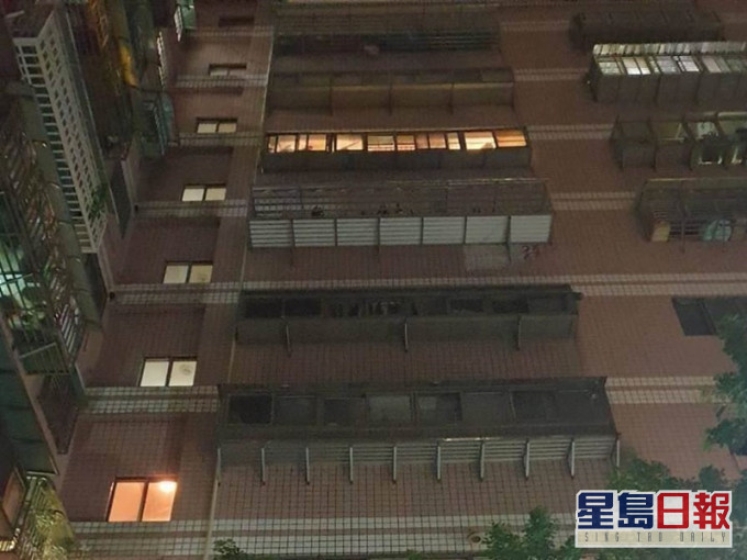 現場是中壢區某大樓。中時