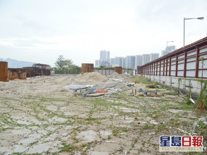 鰂鱼涌海滨花园旁一段海裕街环境。资料图片