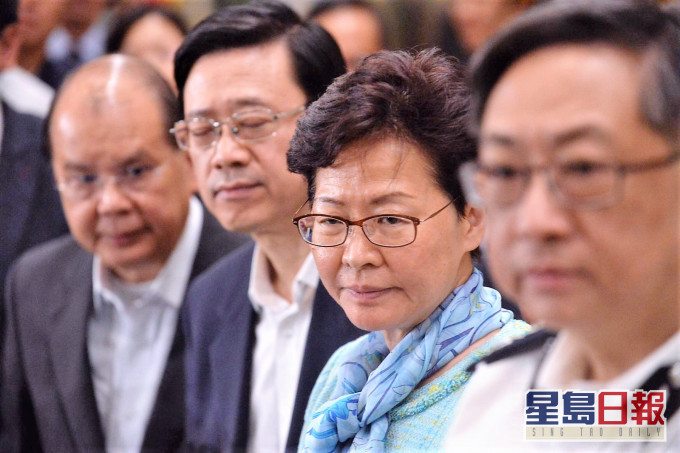 林鄭月娥表示,警方會對衝擊立法會的示威者追究到底。
