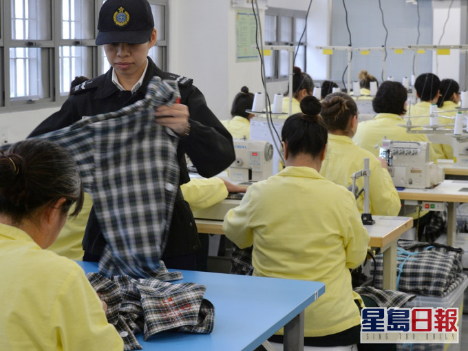 報道指懲教署已開始為女囚犯剪短頭髮。資料圖片