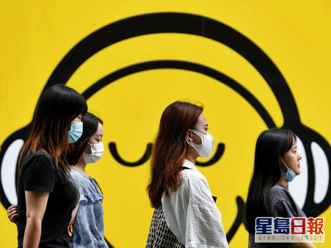 內地新增50宗新冠肺炎確診個案,其中本土病例有12宗。AP圖片